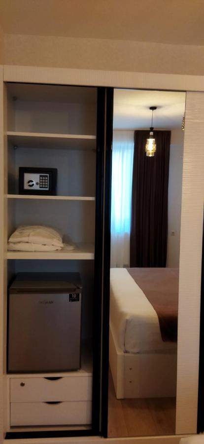 Vere Corner Hotel Тбілісі Екстер'єр фото