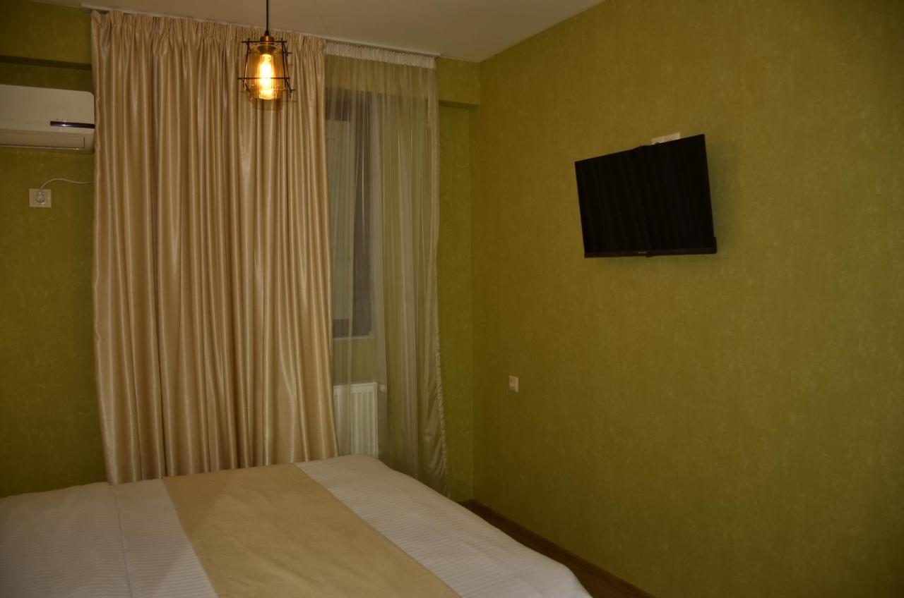 Vere Corner Hotel Тбілісі Екстер'єр фото