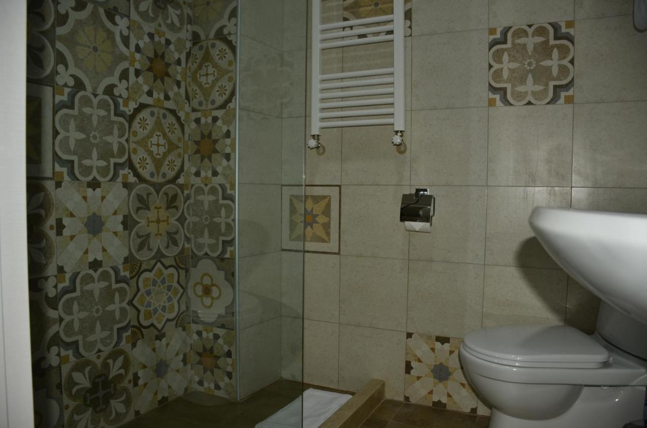 Vere Corner Hotel Тбілісі Екстер'єр фото
