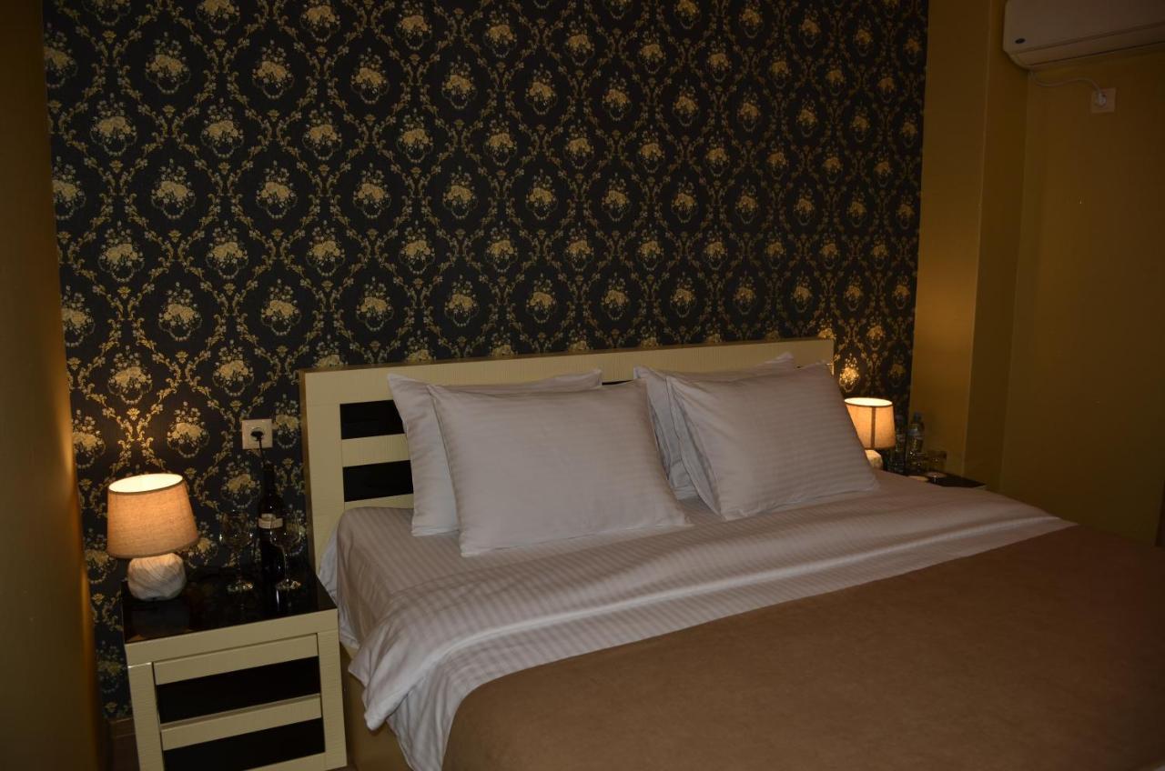 Vere Corner Hotel Тбілісі Екстер'єр фото
