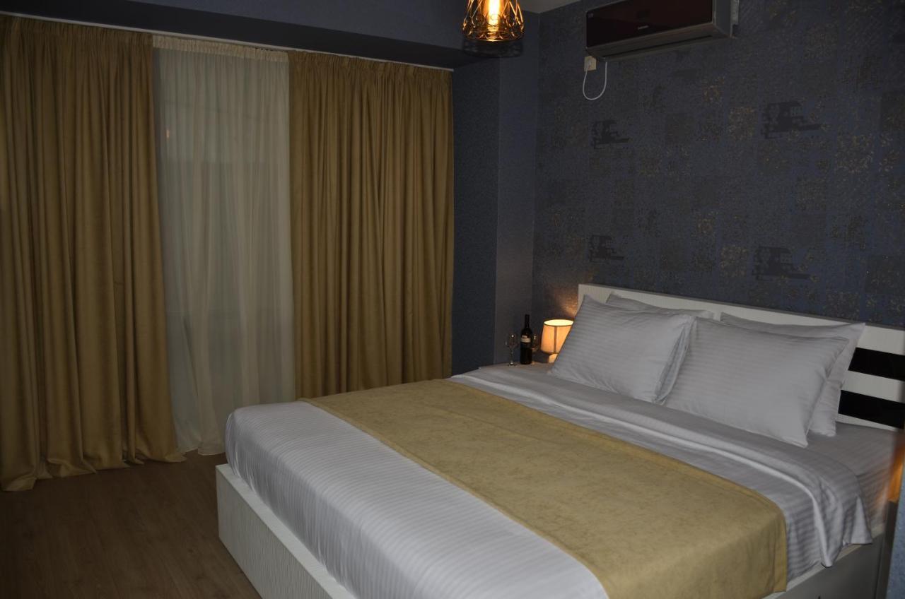 Vere Corner Hotel Тбілісі Екстер'єр фото
