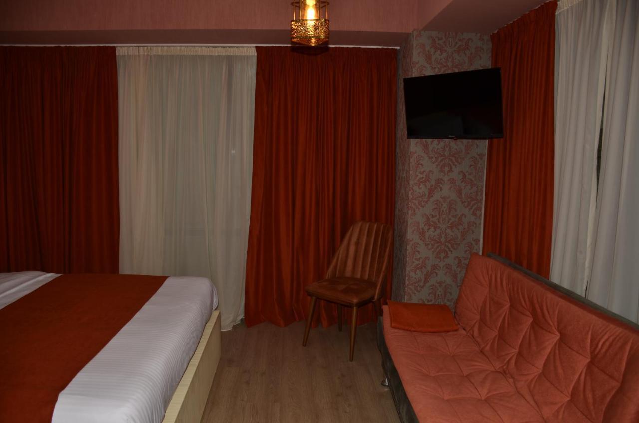 Vere Corner Hotel Тбілісі Екстер'єр фото