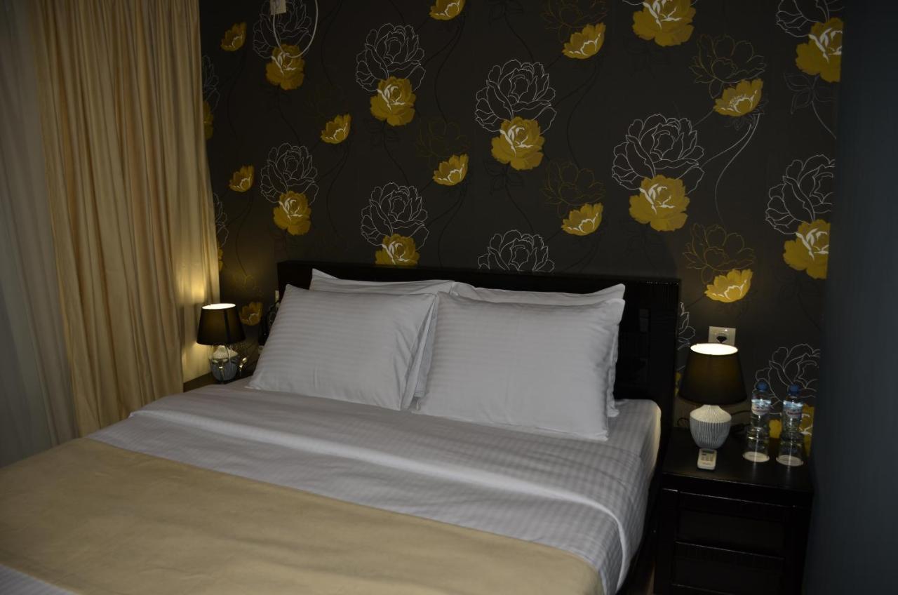 Vere Corner Hotel Тбілісі Екстер'єр фото